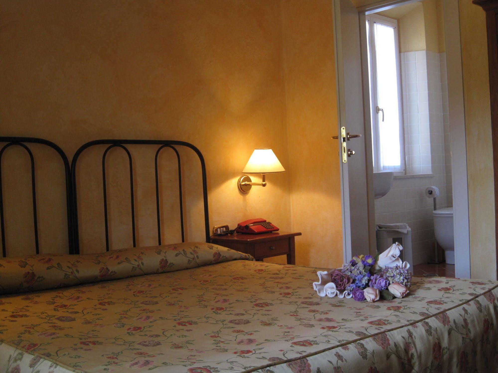 Terme San Filippo & Spa Castiglione d'Orcia Exterior photo